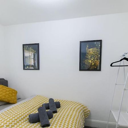 Open Mind Property - Southsea With Free Parking 朴次茅斯 外观 照片